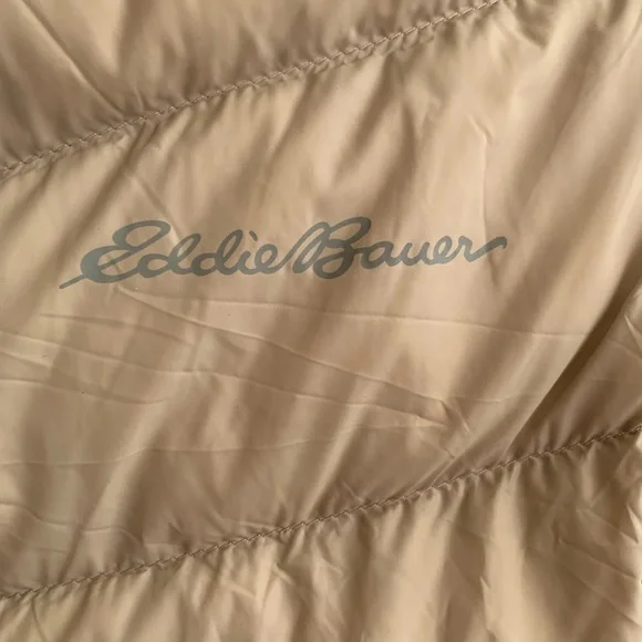 Eddie Bauer Women's Beige Hooded Puffer Coat - Picture 8 of 14